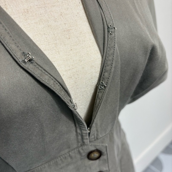 NWT Quince Vintage Wash Tencel Button Front Dress Sz M Sage Green - Picture 4 of 8